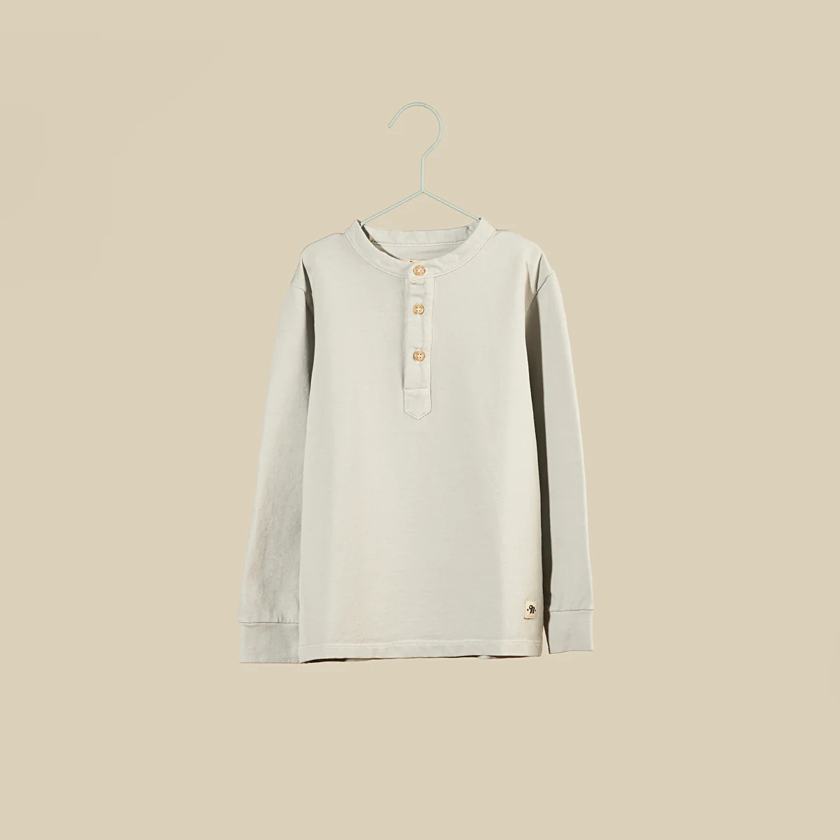 Maglietta serafino manica lunga color ghiaccio