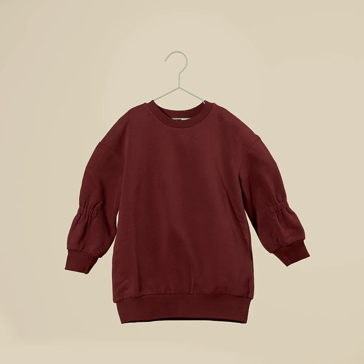 Mini abito girocollo felpato bordeaux