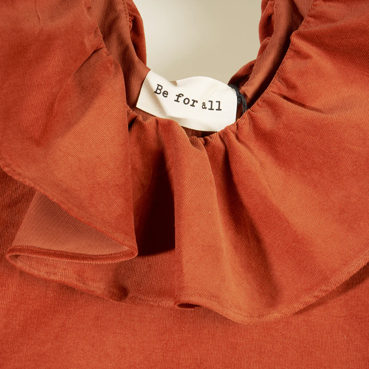 Vestito senza maniche con balze in velluto rame - immagine 6