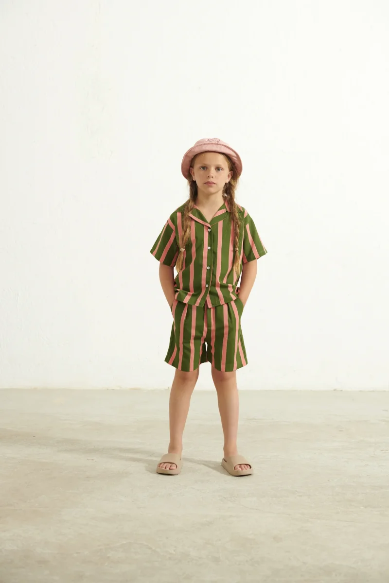 Bermuda a righe rosa e verdi - immagine 3