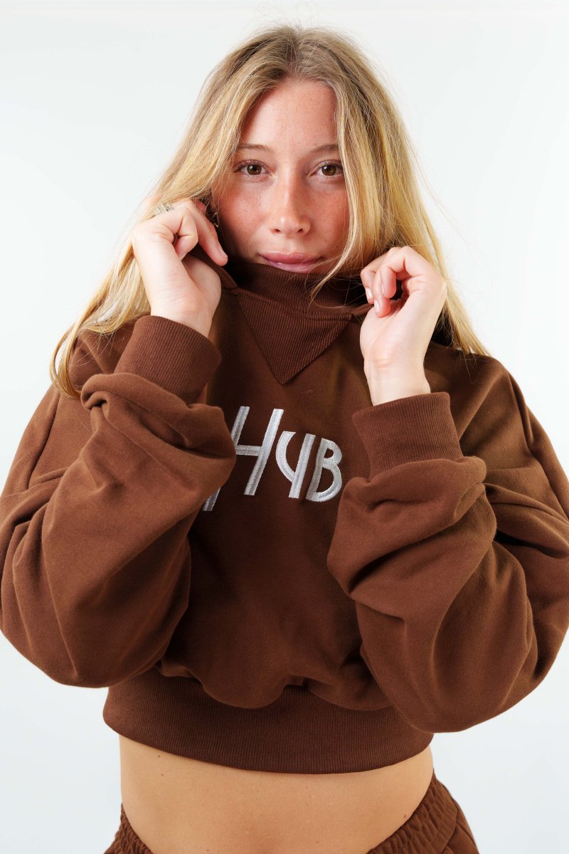 FELPA CROP ESSENZA MARRONE - immagine 2