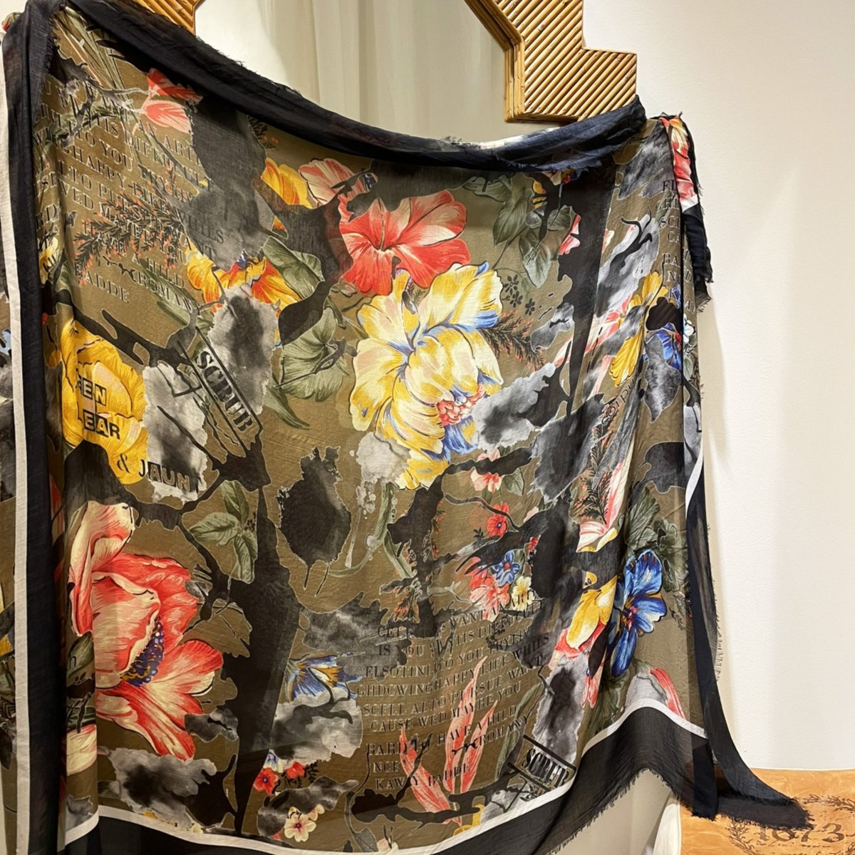 D’Aniello – Sciarpa Fantasia Floreale - immagine 2