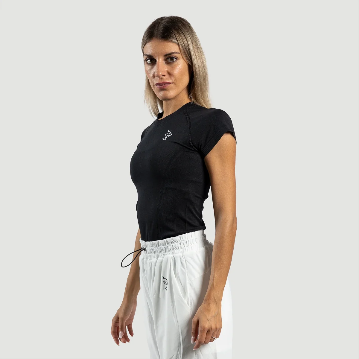 EARLY T-SHIRT - BLACK