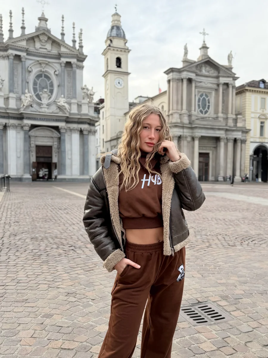 FELPA CROP ESSENZA MARRONE - immagine 9