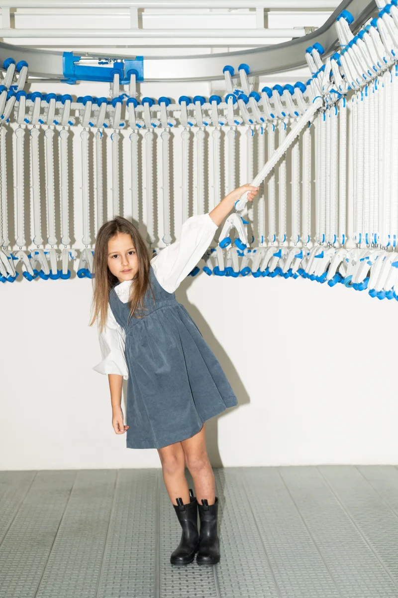 Blusa bianca manica raglan a sbuffo - immagine 3