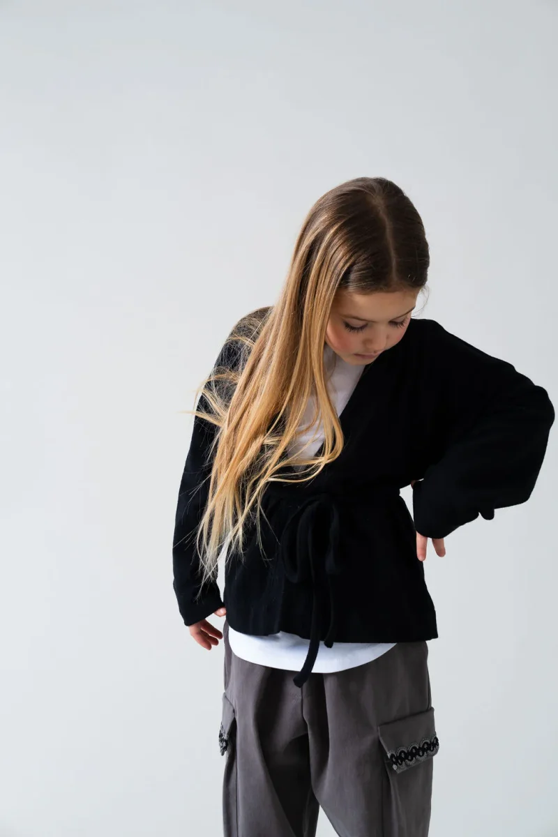 Cardigan in caldo cotone nero - immagine 5