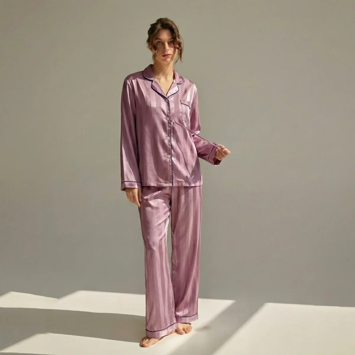 Pigiama da donna a maniche lunghe 100% seta | La Parisienne