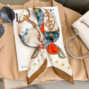 Sciarpa Carré Chic | La Parisienne