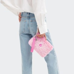 Pochette Peluche Pink