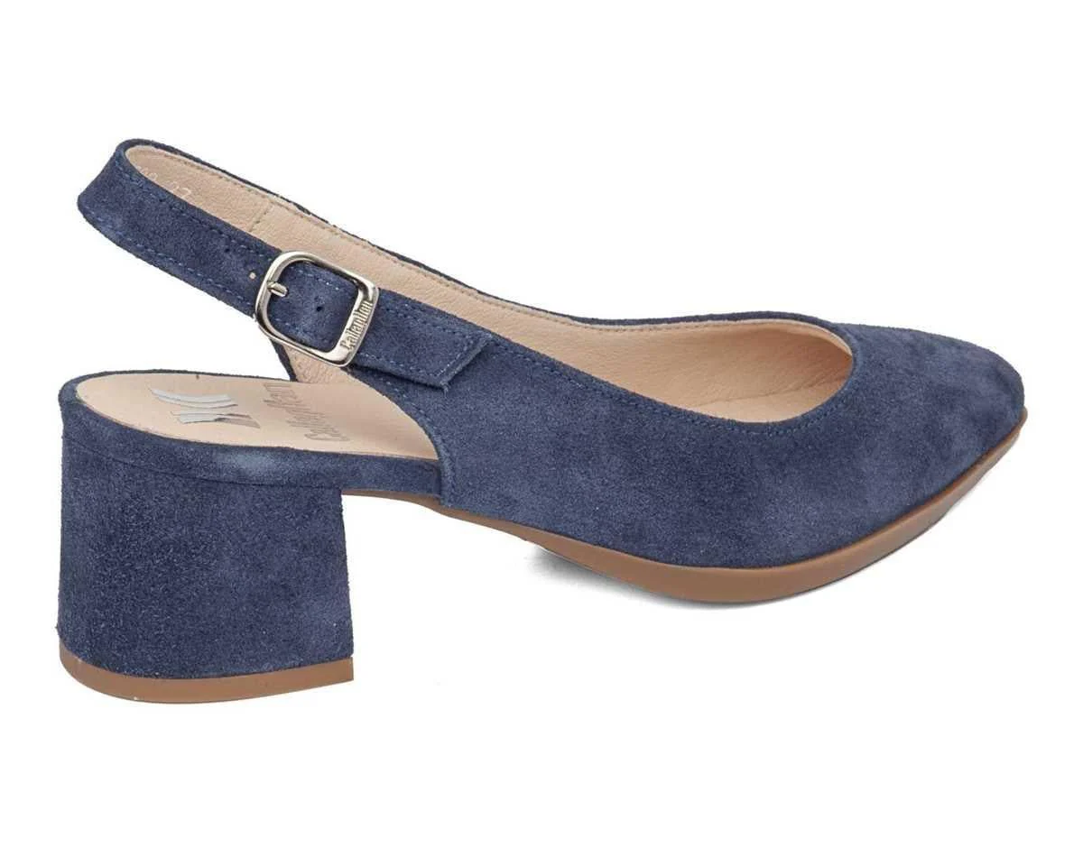 Decolletè Chanel in Pelle Camoscio Blu - immagine 3