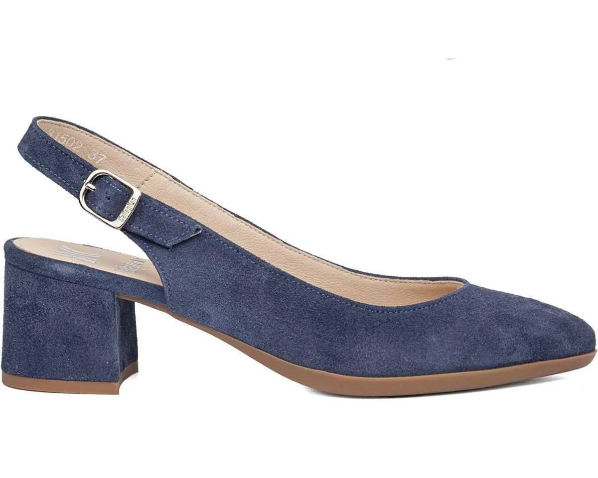 Decolletè Chanel in Pelle Camoscio Blu - immagine 4