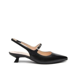 Nero Giardini Chanel a Punta in Nera Tacco Rocchetto